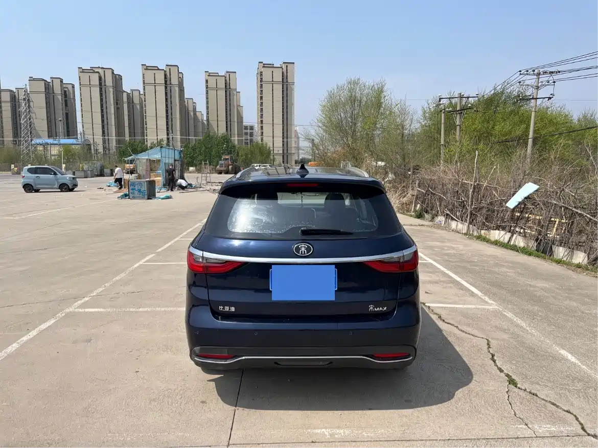 BYD Song MAX 2017 1.5T Auto Smart Connect Premium 7-seater фото 18