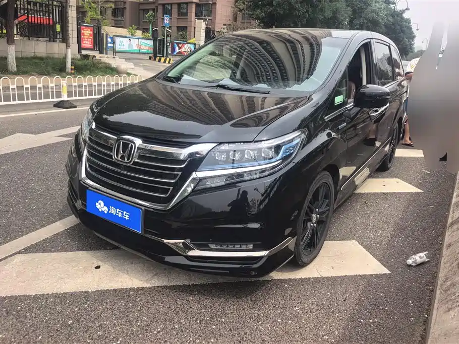 Honda Elysion 2019 2.0L Hybrid Supreme Edition