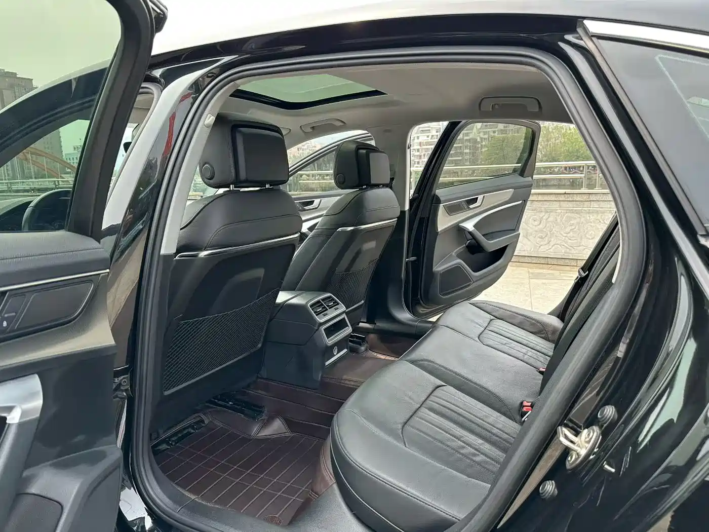 Audi A6L 2021 40 TFSI Luxury Elegance фото 6