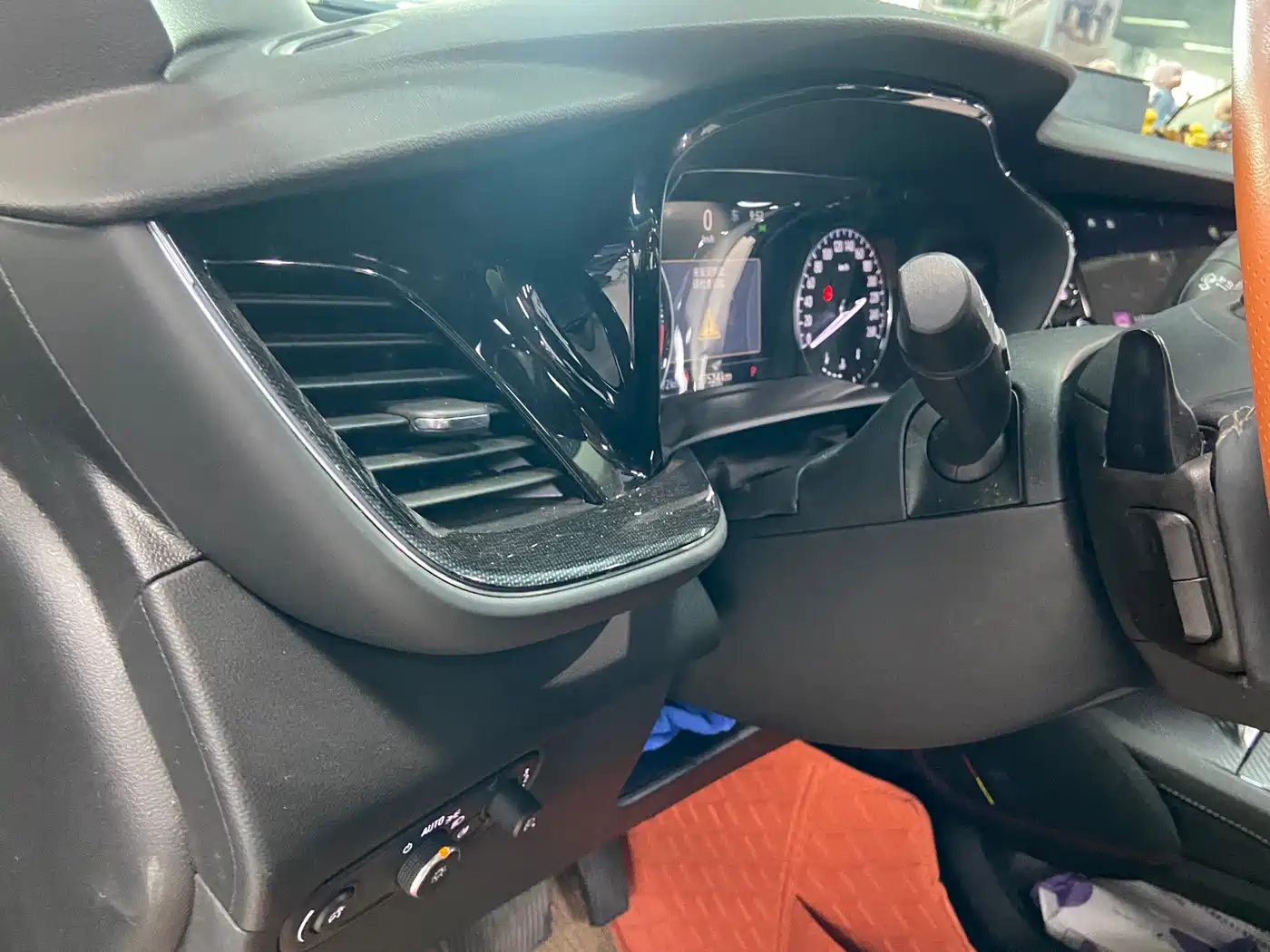 Buick Envision Plus 2023 Enclave Plus 652T 5-Seater Luxury фото 15