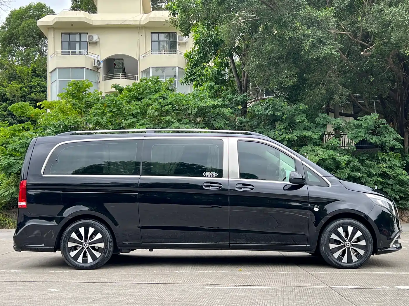 Mercedes-Benz Vito 2021 2.0T Elite 7-Seater фото 4