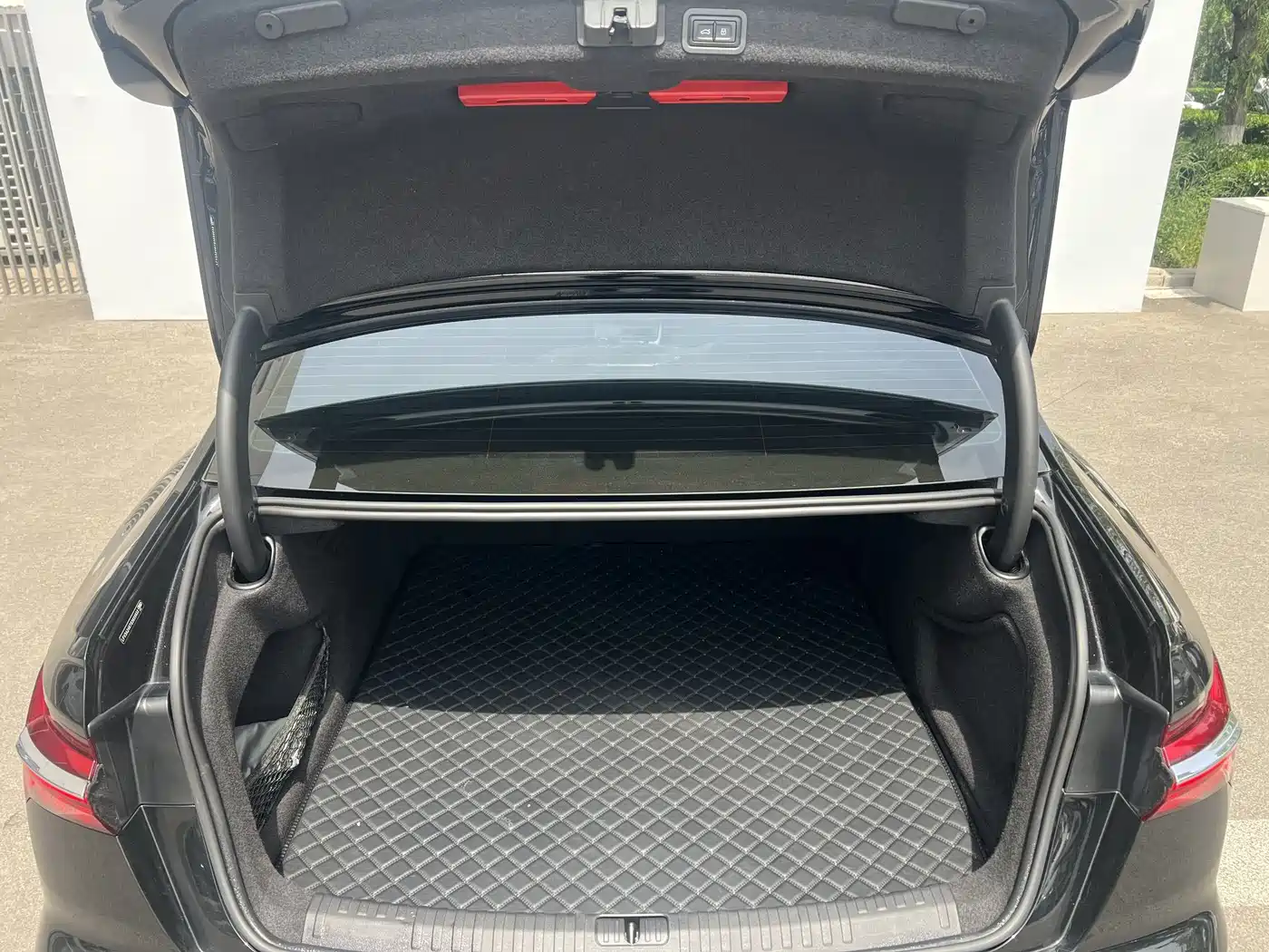 Audi A6L 2023 45 TFSI Premium Selection Dynamic фото 10