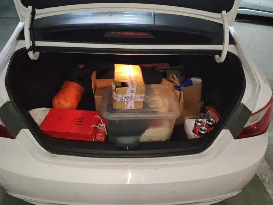 Photo 4 - Hyundai Sonata