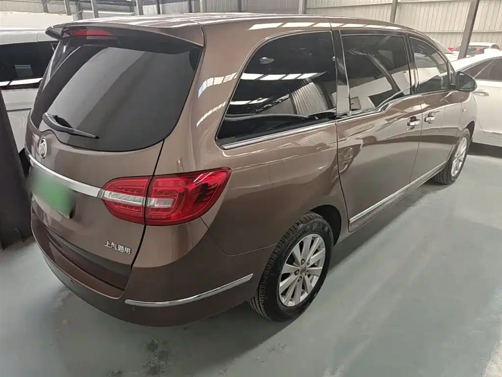 Buick GL8 2018 28T Premium Model China VI фото 7