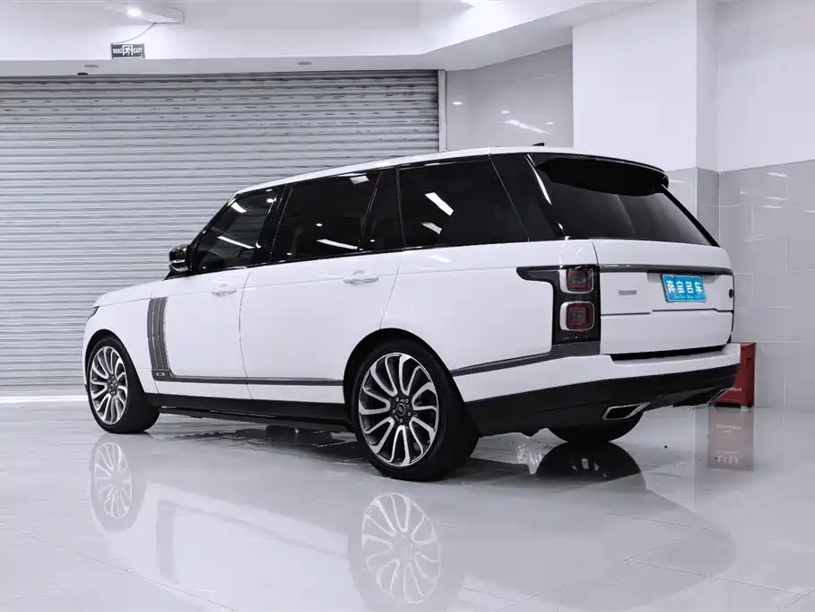 Land Rover Range Rover 2015 3.0 TDV6 Vogue фото 6