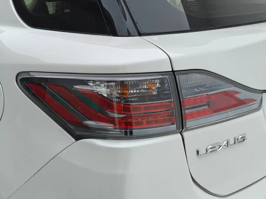 Lexus CT 2017 2014 CT200h Elite Monochrome