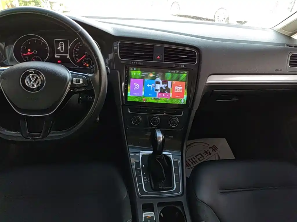 Volkswagen Golf 2018 230TSI Automatic Comfort фото 13