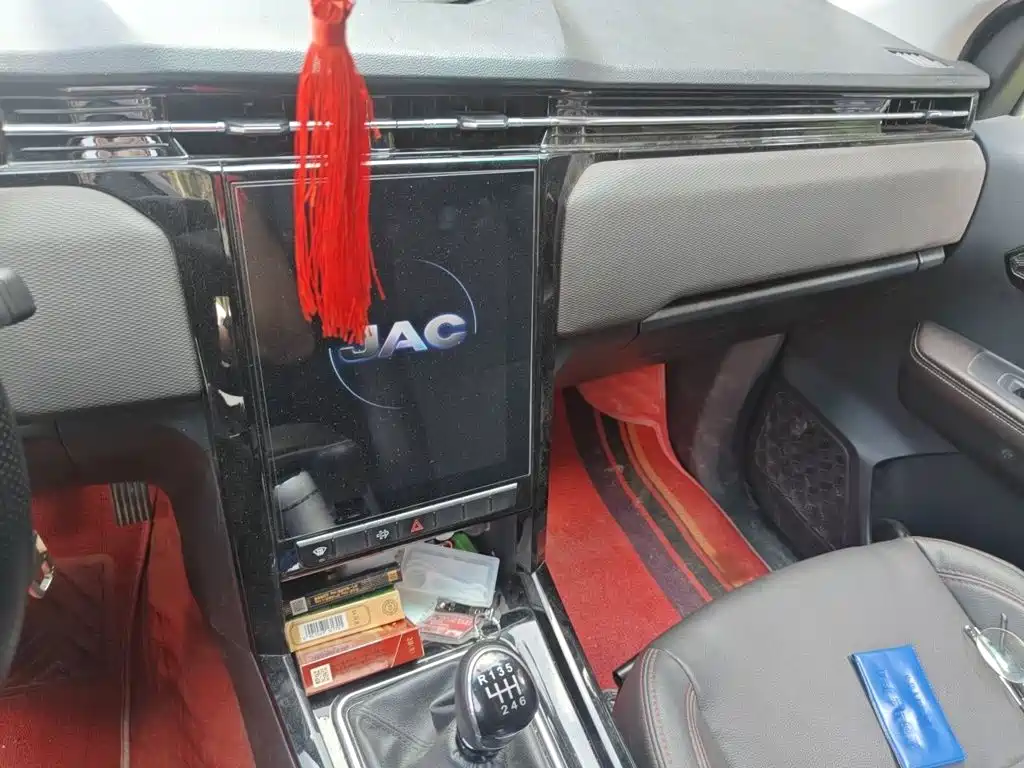 Фото 6 - JAC Motors JAC T8