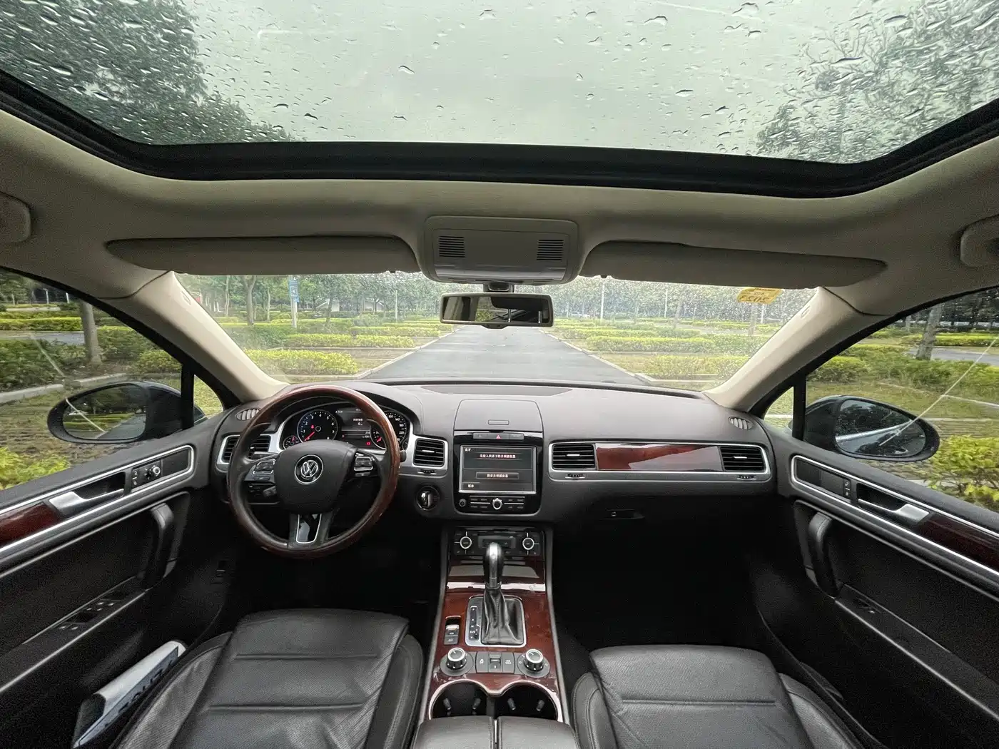 Volkswagen Touareg 2015 2015 3.0TSI Comfort Edition
