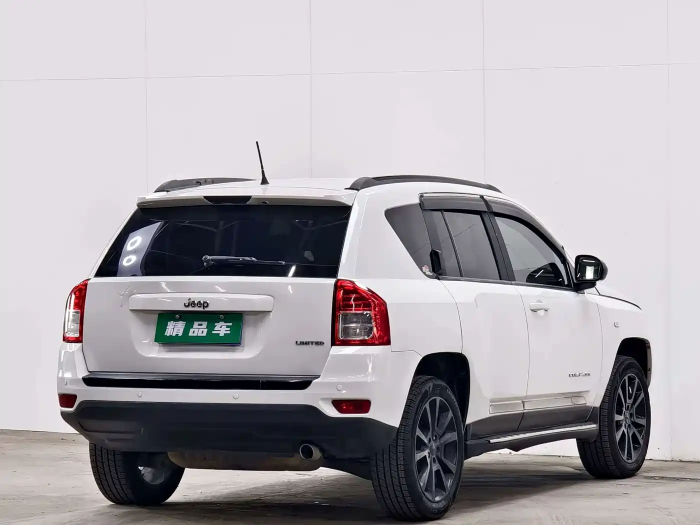 Jeep Compass (Import) 2013 2013 2.4L 4WD Luxury Edition