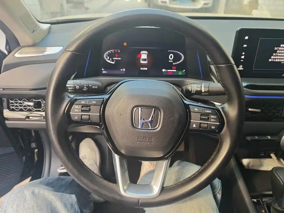 صورة 15 - Honda Accord