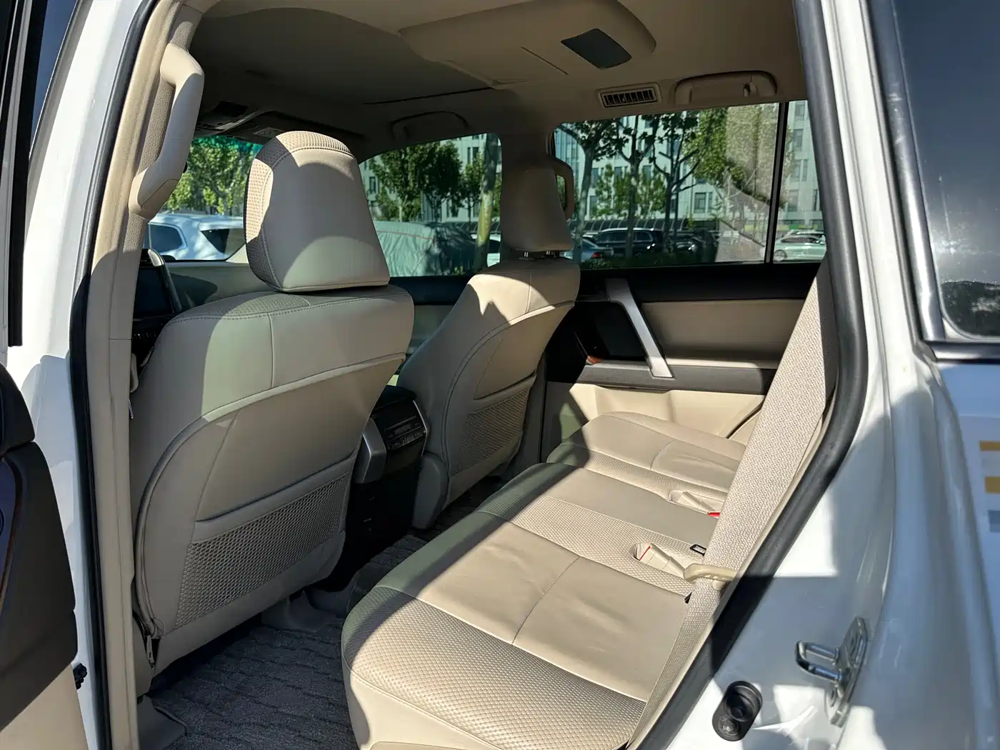 Toyota Prado 2010 4.0L Automatic VX NAVI фото 7