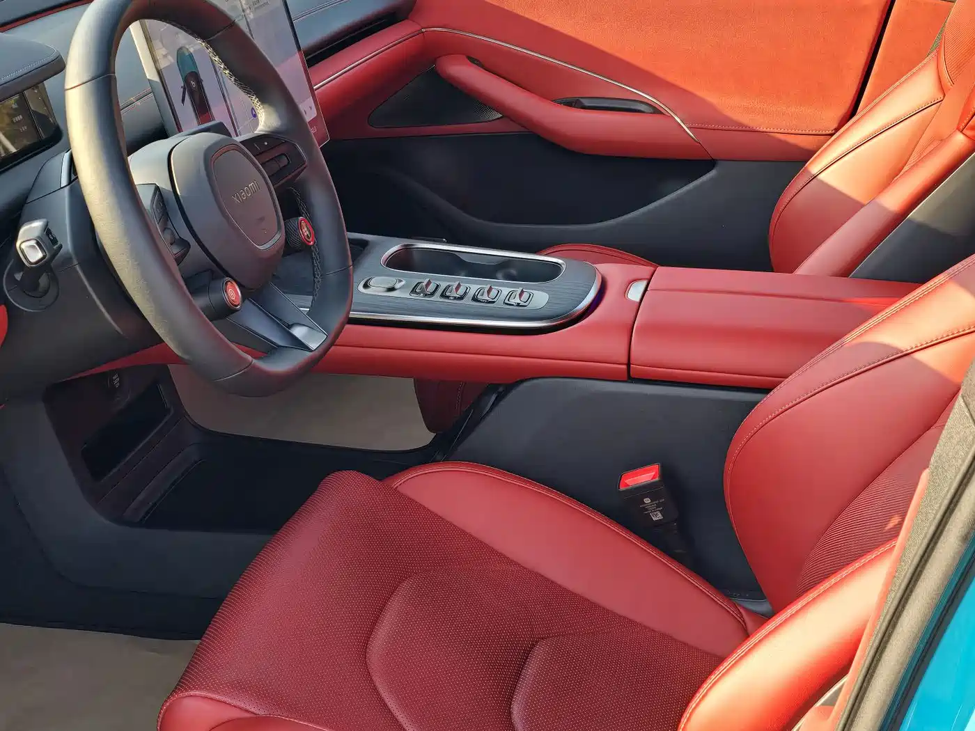 XIAOMI CAR XIAOMI SU7