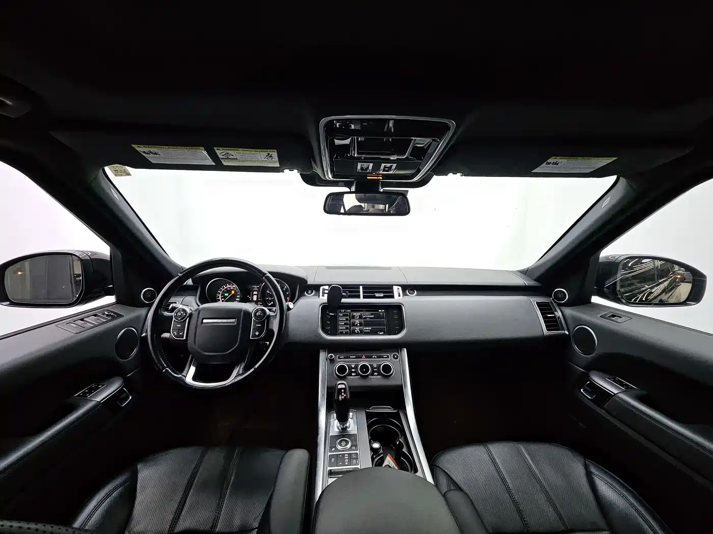 Land Rover Range Rover Sport 2016 Model 3.0 SC V6 SE фото 7