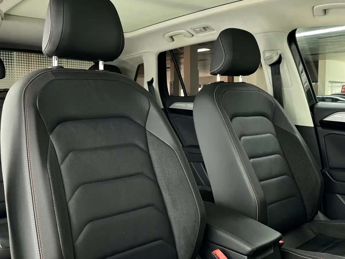 Volkswagen Tayron 2019 2019 Expedition 280TSI 2WD Luxury (China VI)