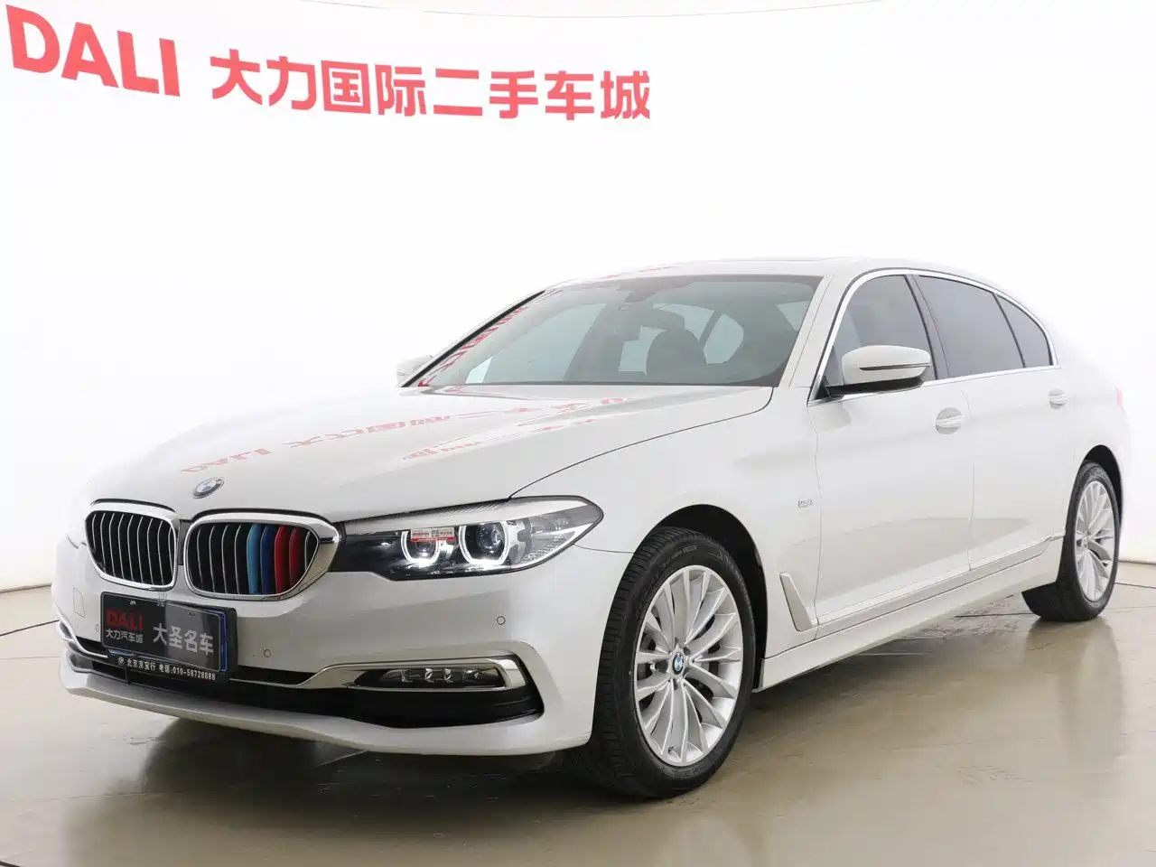 BMW 5 Series 2018 Facelift 530Li xDrive Luxury Package