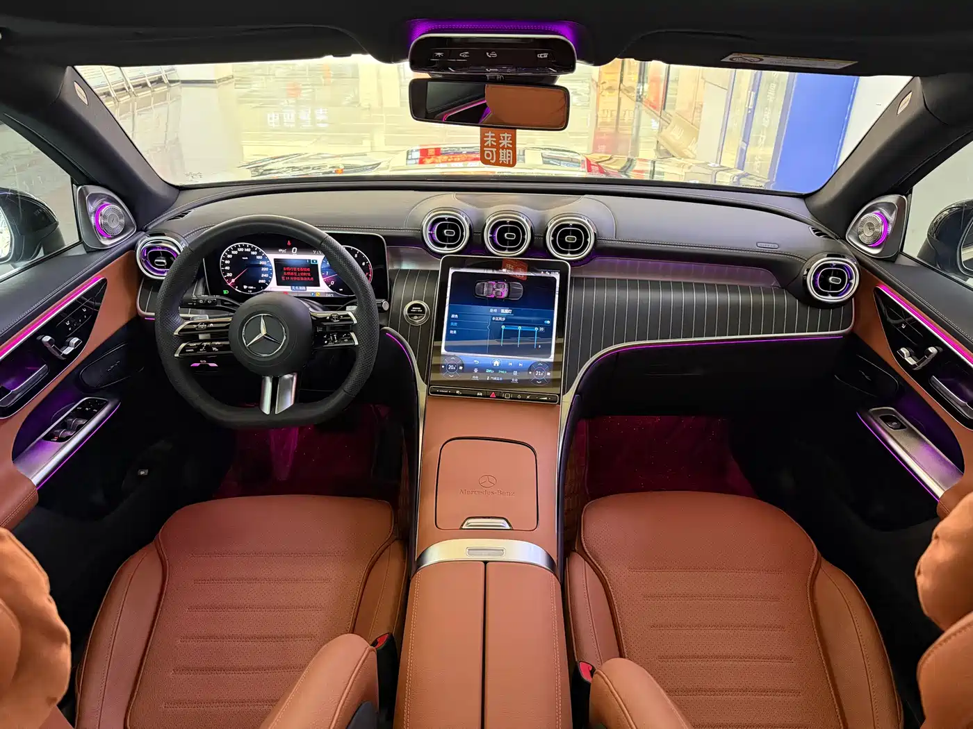 Mercedes-Benz GLC 2024 Facelift GLC 260 L 4MATIC Luxury 5-seater фото 5