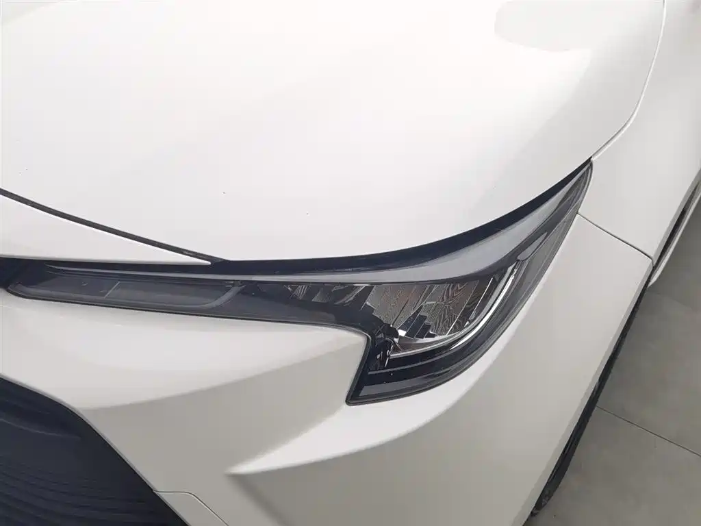 Toyota Levin 2023 Smart Hybrid 1.8L Leading Edition фото 7