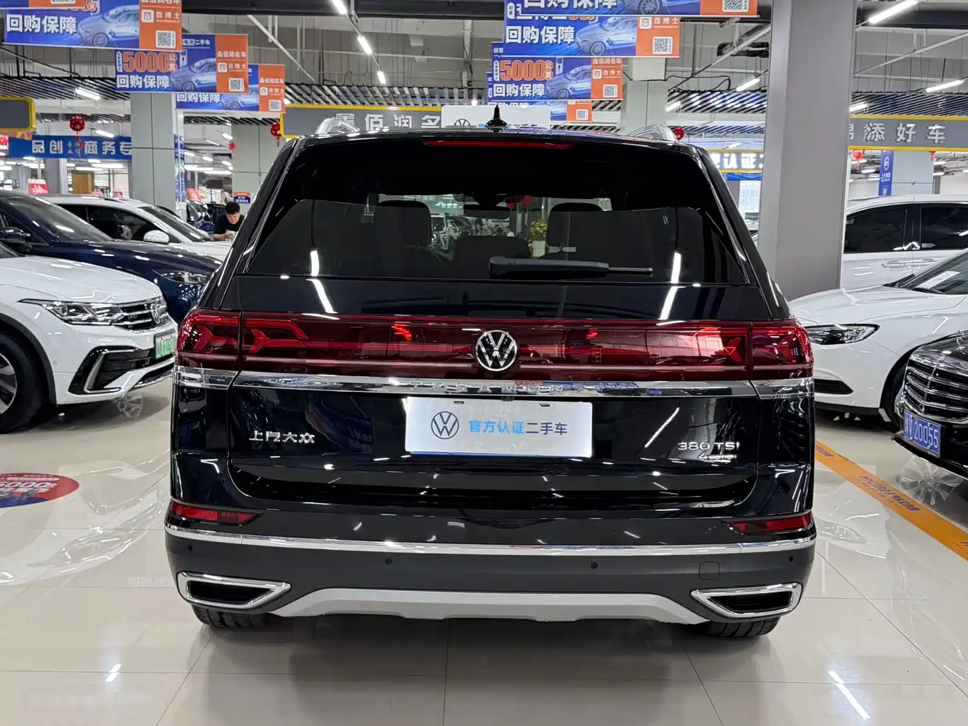 Volkswagen Teramont 2025 380TSI 4WD Outstanding Edition фото 5