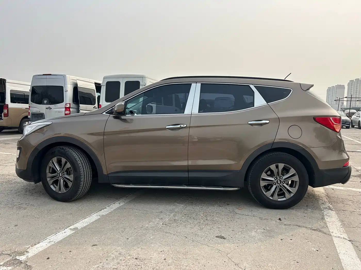 Hyundai Santa Fe 2013 Facelift 2.4L Automatic 4WD Smart фото 4