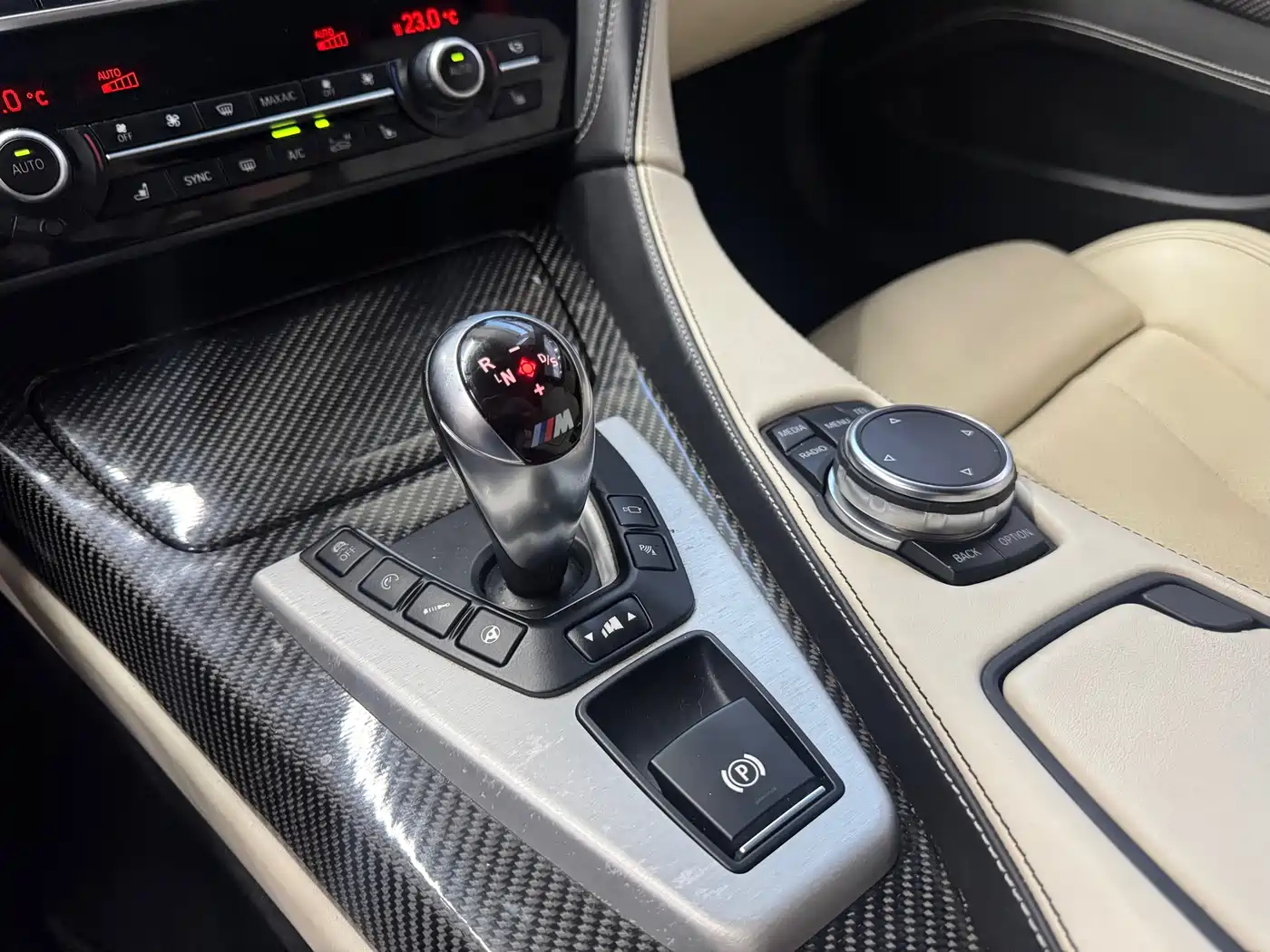 BMW M6 2015 M6 Gran Coupe фото 14