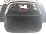Photo 4 - Geely Emgrand X6