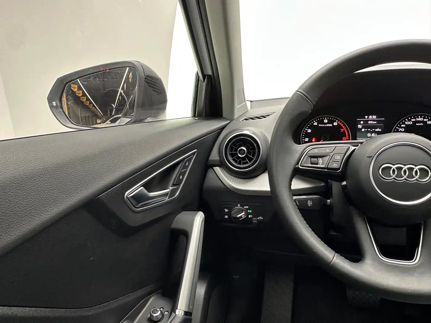 Audi Q2L 2020 35 TFSI Progressive Dynamic Model фото 20