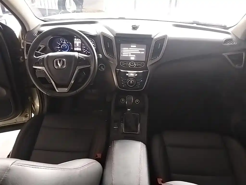 Changan CS75 2015 2014 1.8T Automatic Elite (China IV)