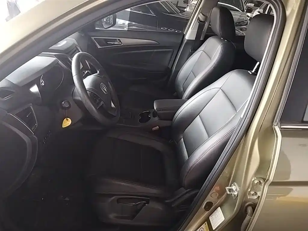 Changan CS75 2015 2014 1.8T Automatic Elite (China IV)