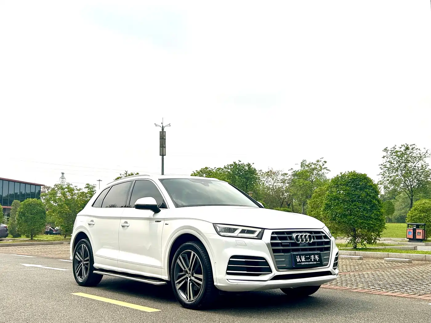 Фото 4 - Audi Q5L