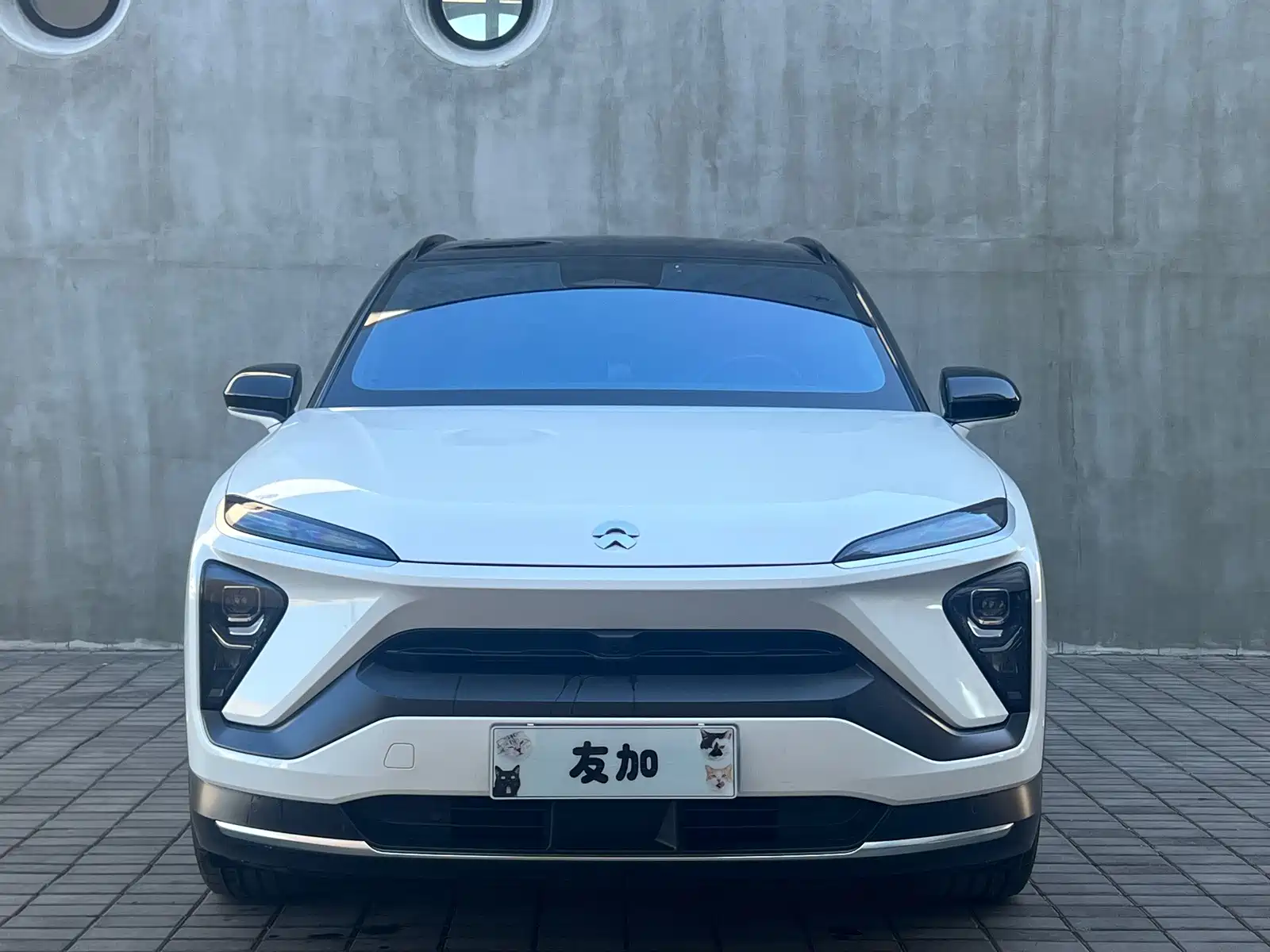 Фото 2 - NIO ES6