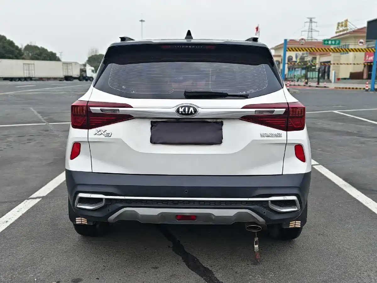KIA KX3 PROUD RUN
