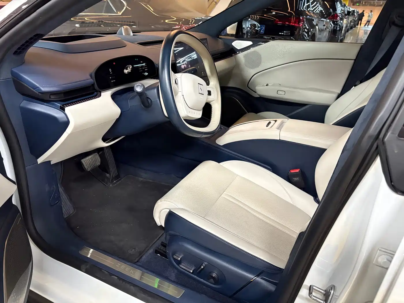 ZEEKR EXTREME KRYPTON 007