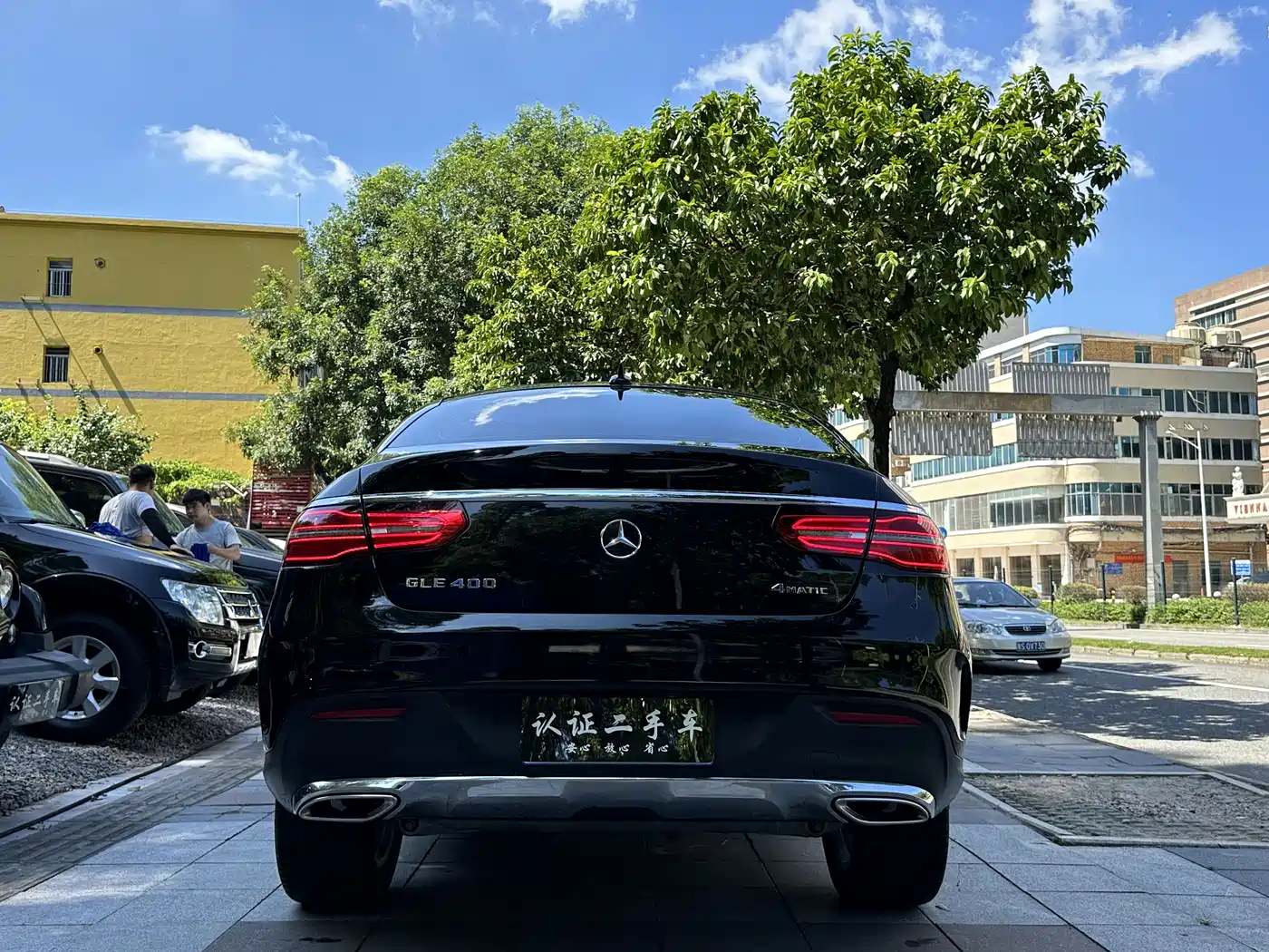 Mercedes-Benz GLE Coupe 2018 GLE 320 4MATIC Coupe SUV фото 5