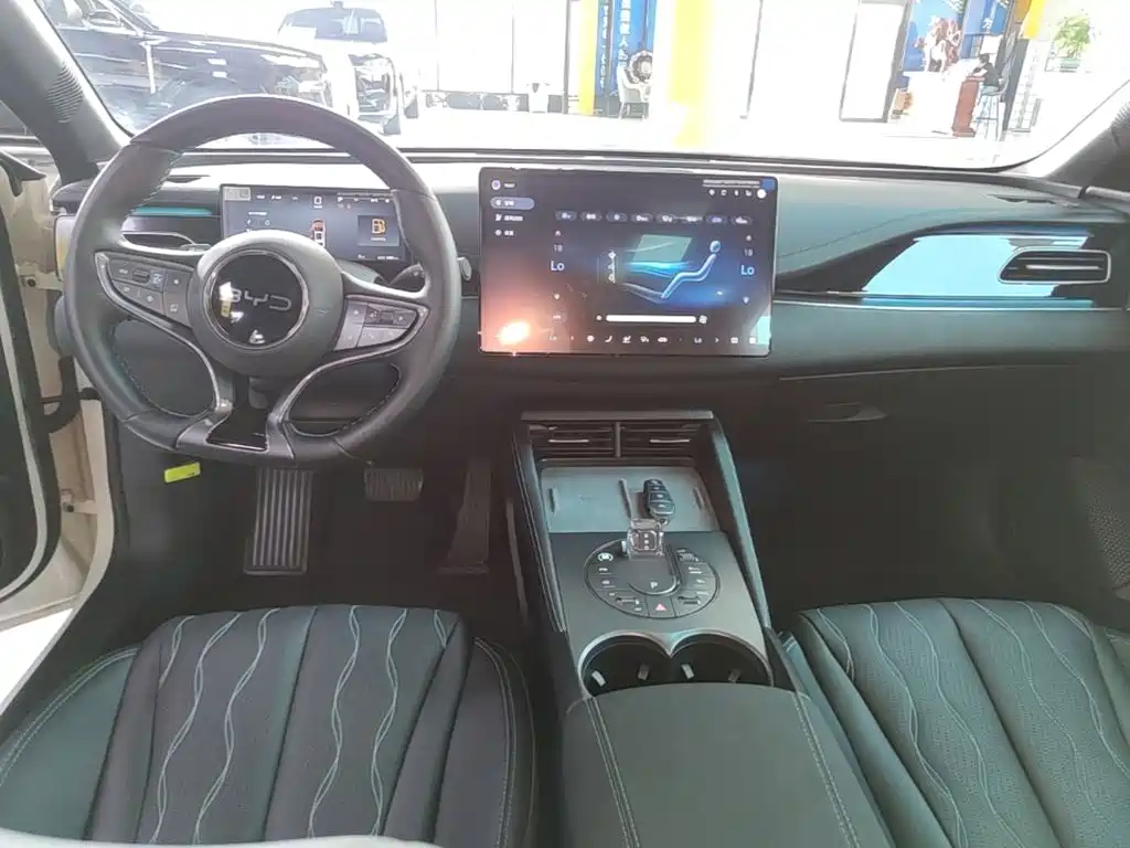 BYD Seal 06 New Energy 2025 2025 DM-i Smart Drive Edition 120KM Flagship