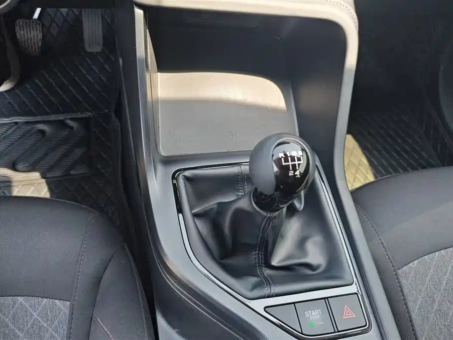 ROEWE I5