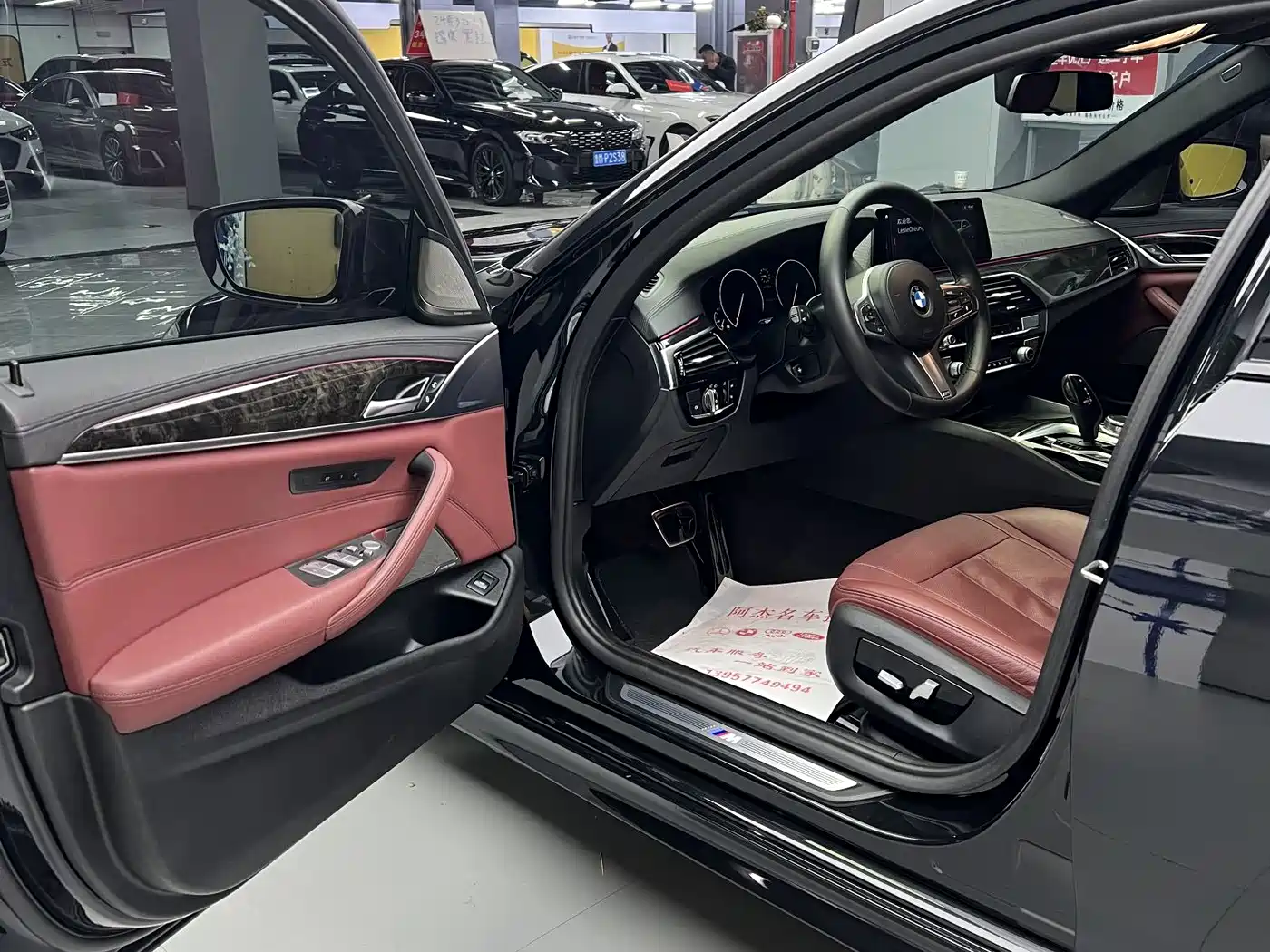 BMW 5 Series 2019 530Li Premium M Sport Package фото 4