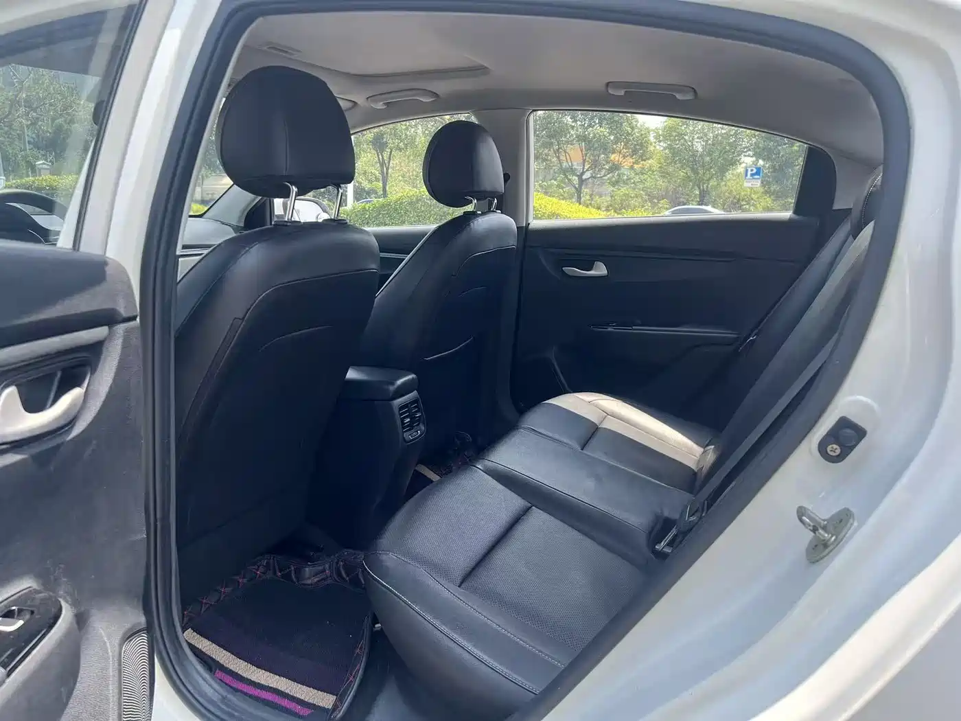 Kia K2 2017 Sedan 1.4L AT GLS фото 10