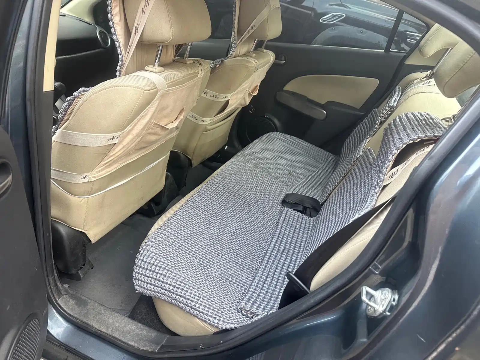 Фото 6 - Mazda 2