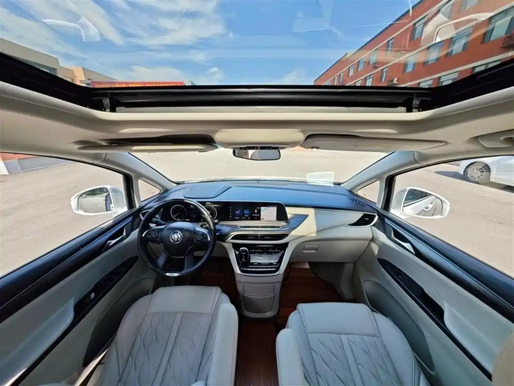 Buick GL8 2021 ES Landlord 653T Premium фото 9