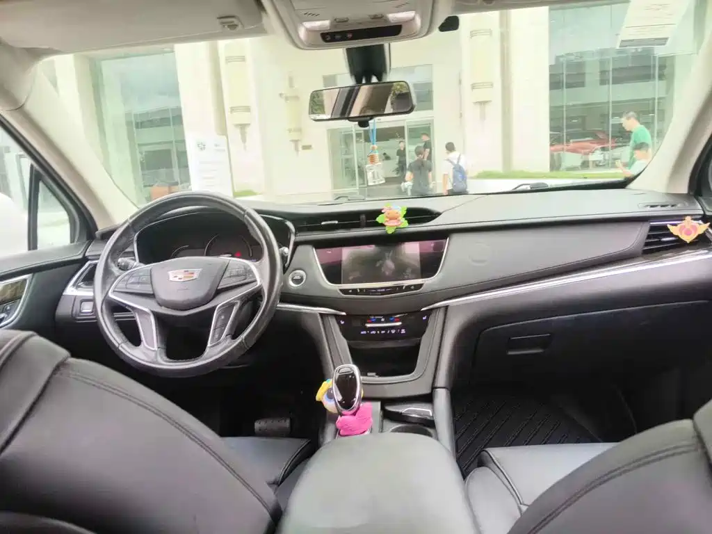 Cadillac XT5 2016 2016 28T AWD Technology Model