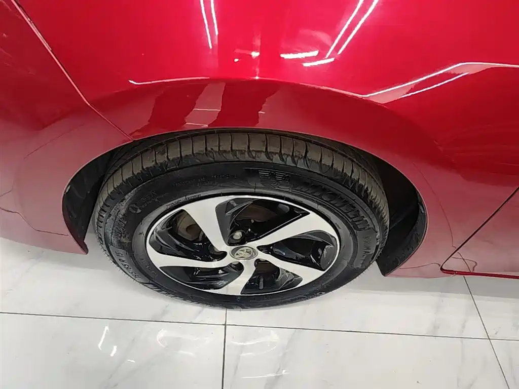 Toyota Levin 2017 Facelift 185T CVT Elite (China V) фото 23