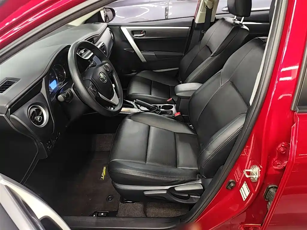 Toyota Levin 2017 Facelift 185T CVT Elite (China V) фото 15