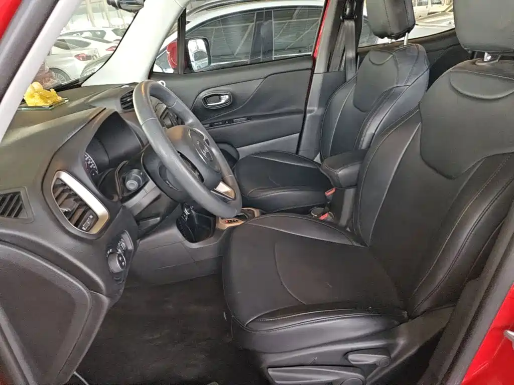 Jeep Renegade 2018 2017 180T Automatic High-Energy Edition