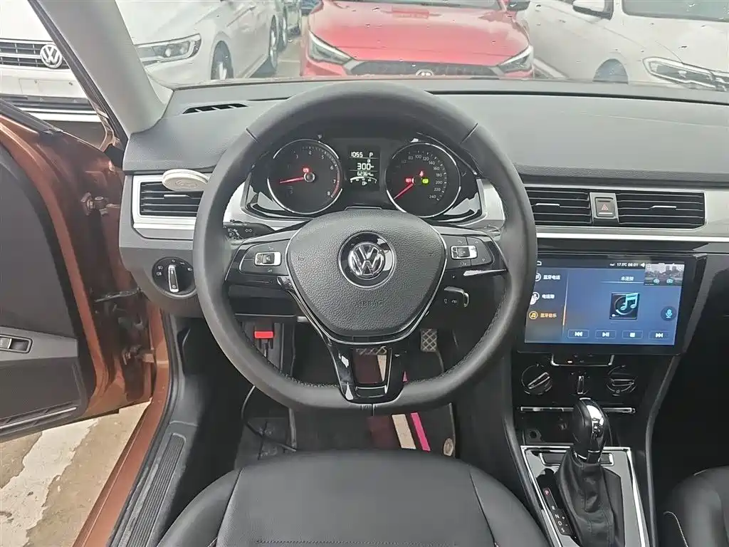 Volkswagen Bora 2018 1.5L Automatic Comfort фото 7
