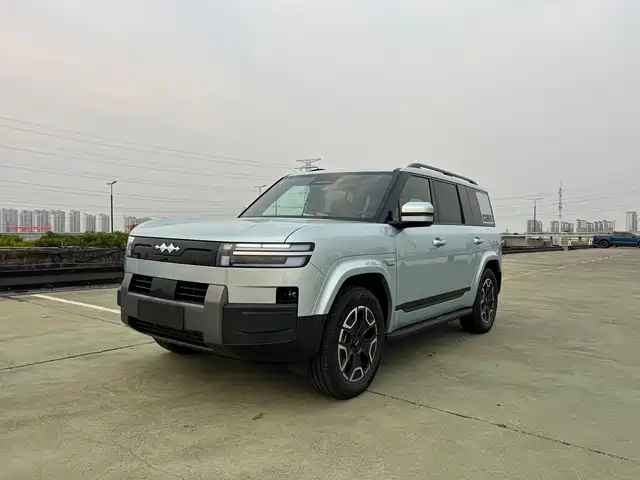  Fang Cheng Bao Titanium 7 2025 2WD Base Model