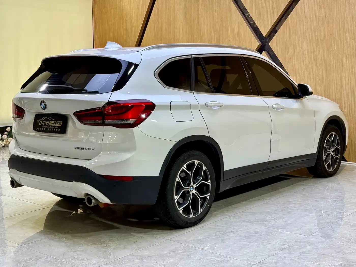 BMW X1 2020 sDrive25Li Leading Model фото 19