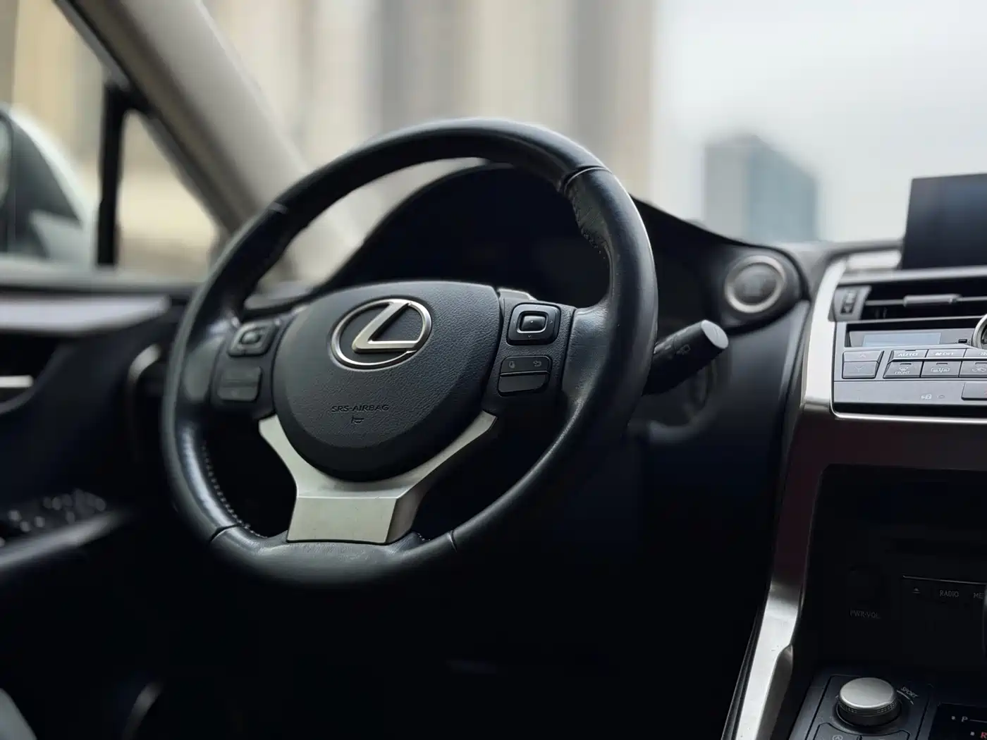 Lexus NX 2015 200 FWD Premium фото 16