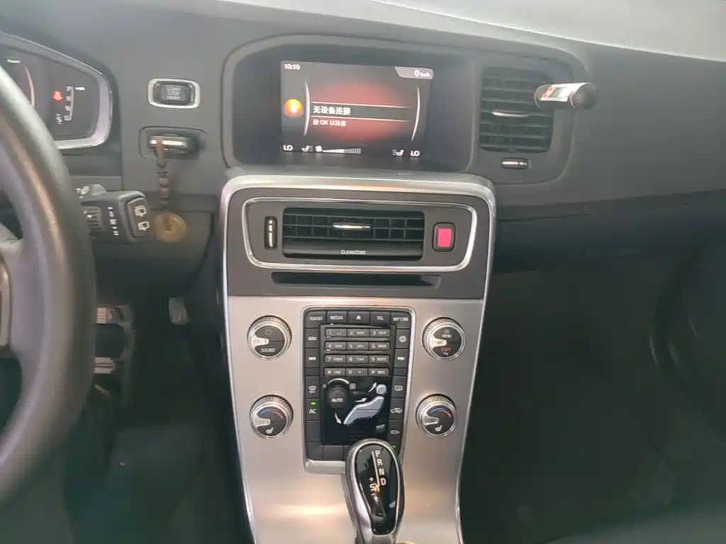 Volvo V60 2017 2017 T5 Zhi Yi Edition China V