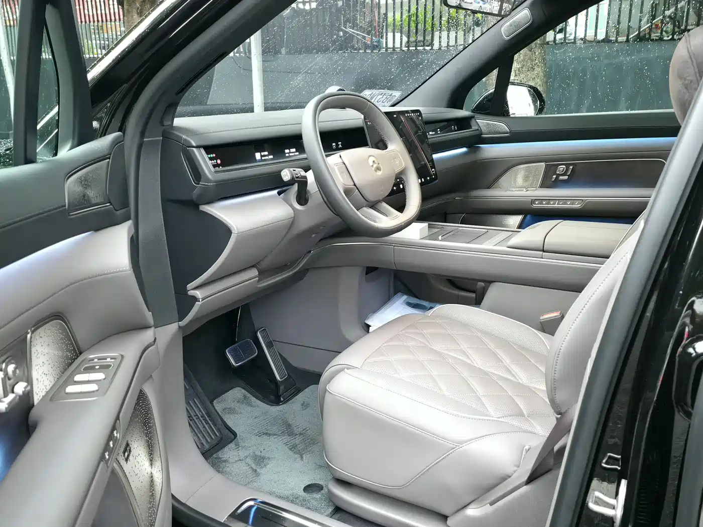 2026 NIO ES8